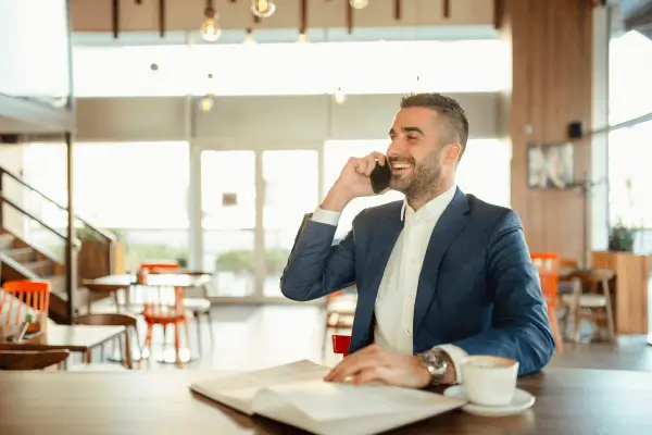 O Impacto do Estilo Pessoal na Carreira do Homem: Como a Moda pode Influenciar o Seu Sucesso