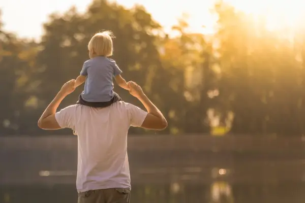 O Desafio da Paternidade Moderna: O Estilo do Pai de 40 anos