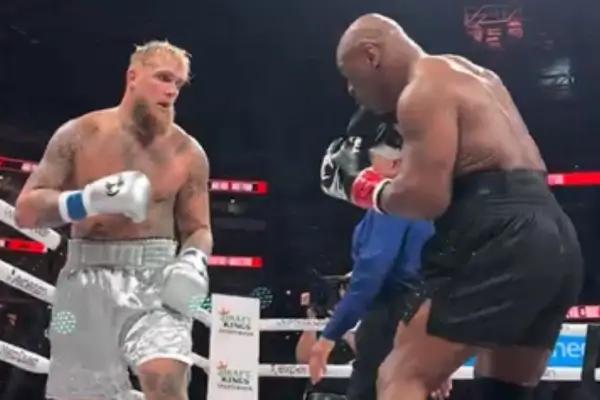 Mike Tyson x Jake Paul: O Combate que Uniu Gerações e Redefiniu o Boxe