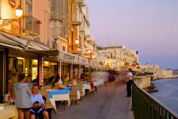 Descubra o Sul da Itália: Onde História, Cultura e Sabores se Encontram no Coração do Mediterrâneo